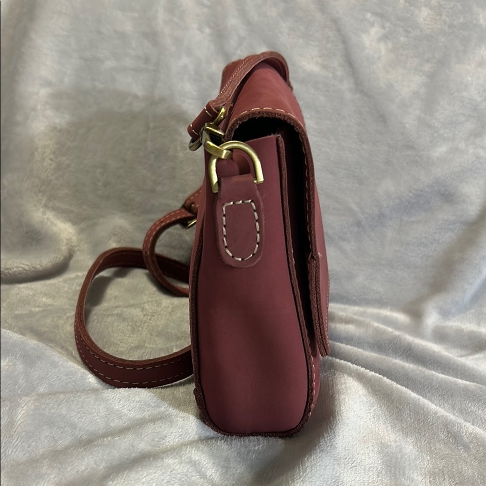 PORTLAND LEATHER Women's Wine Colored Crossbody Bag - Picture 9 of 11
